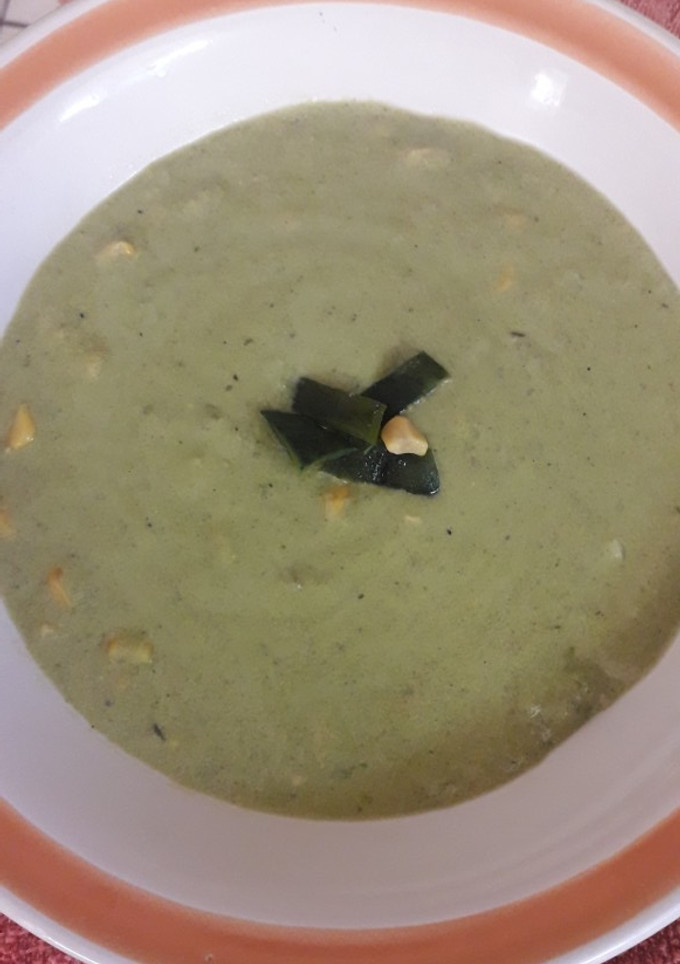 Una foto de Crema de poblano