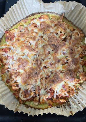 صورة لوصفة بيتزا كيتو🍕(سهلة التحضير)