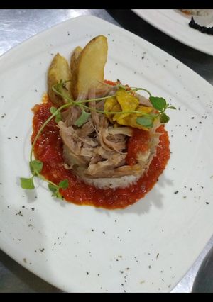 Una foto de Sobrebarriga en salsa