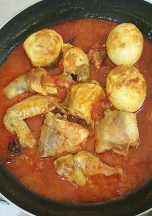 Foto resep Ayam Telur Bumbu Merah