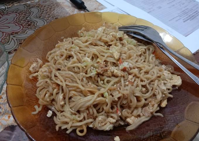 Mie Duo ayam Kecap Mantul