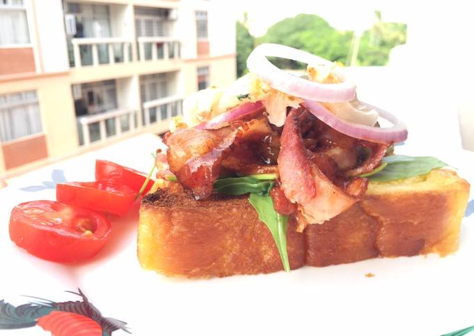 Recipe of Favorite Bacon And Onion In BBQ Sauce Open Sandwich