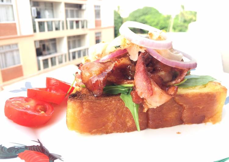 How to Make Award-winning Bacon And Onion In BBQ Sauce Open Sandwich