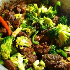 Broccoli with beef stew A picture of Broccoli with beef stew.