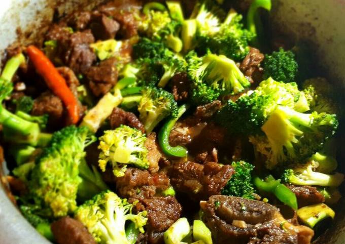 Recipe of Super Quick Homemade Broccoli with beef stew