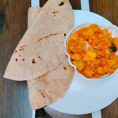 A picture of Soya Paneer Moilee.