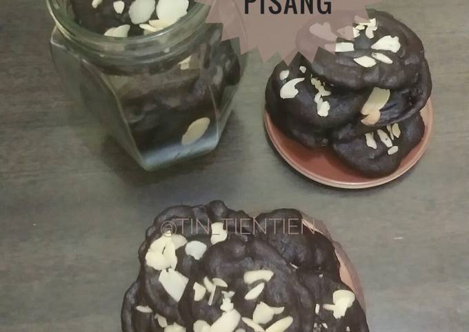 Langkah Mudah untuk Menyiapkan 242. Brownie Cookie Kulit Pisang yang Lezat Sekali