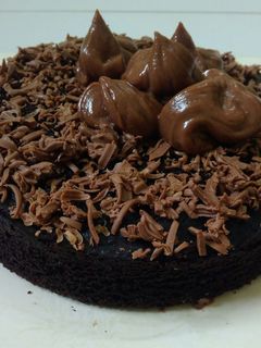 கோதுமை சாக்லேட் கேக் (Kothumai chocolate cake recipe in tamil) செய்முறை முக்கிய புகைப்படம்