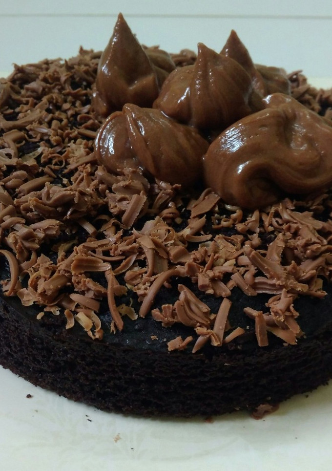 கோதுமை சாக்லேட் கேக் (Kothumai chocolate cake recipe in tamil) செய்முறை முக்கிய புகைப்படம்