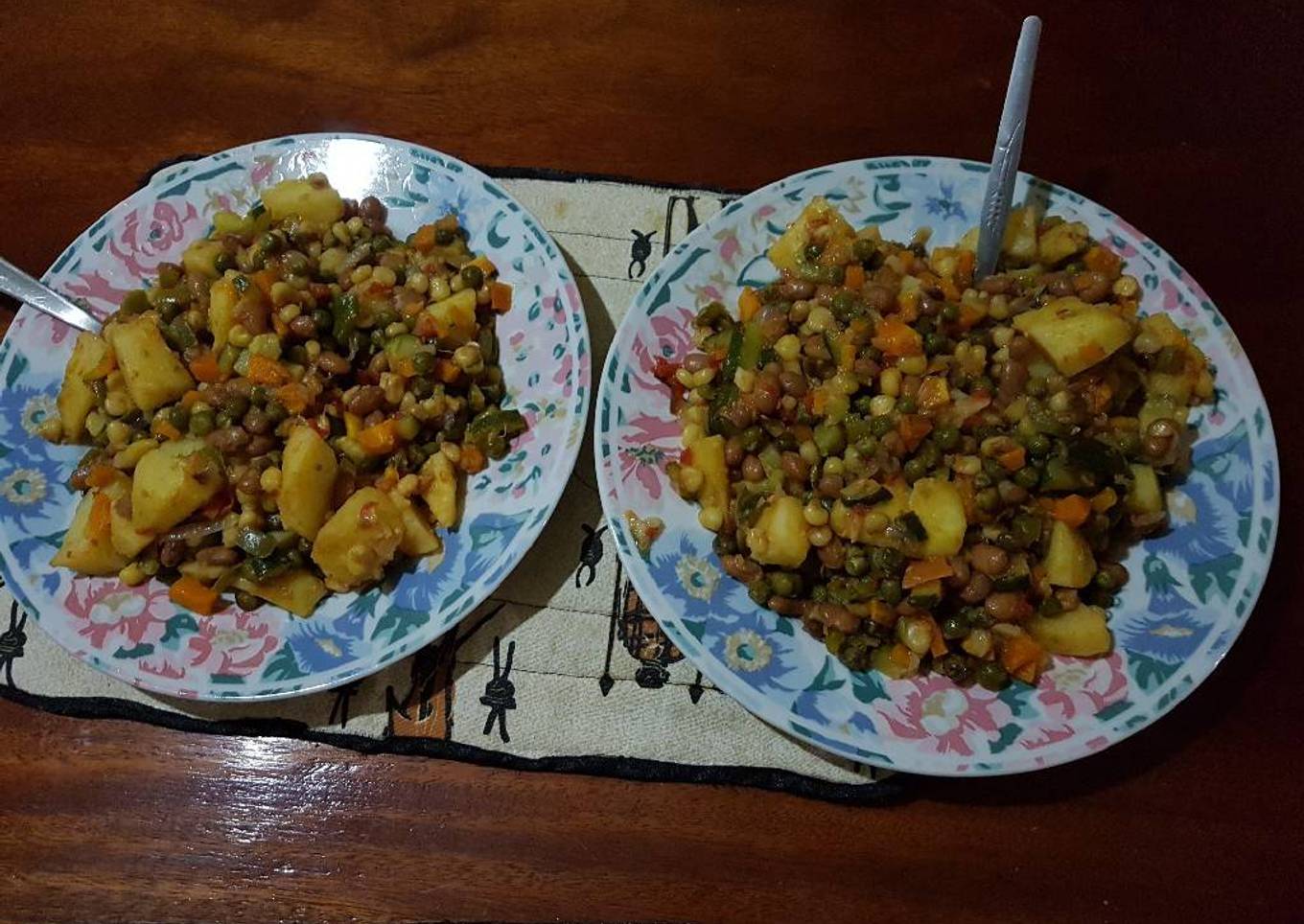 Githeri (any time, breakfast, lunch or dinner)