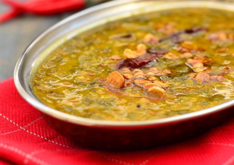 Recipe of Super Quick Homemade Palak dal (lentils with spinach)