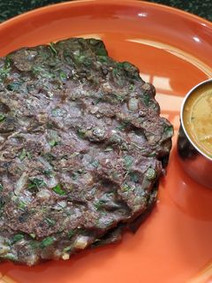 ராகி ரொட்டி (Raagi Rotti Recipe in Tamil) செய்முறை முக்கிய புகைப்படம்