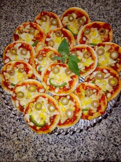 صورة لوصفة ميني بيتزا 🍕