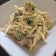 Pasta trofie con salmón, brócoli y alcaparras