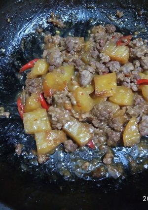Foto resep Semur kentang daging giling