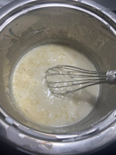Una foto de Salsa de queso (Saona) para patatas fritas/asadas