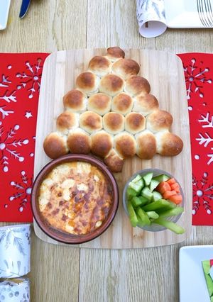 A picture of Christmas tree bread.