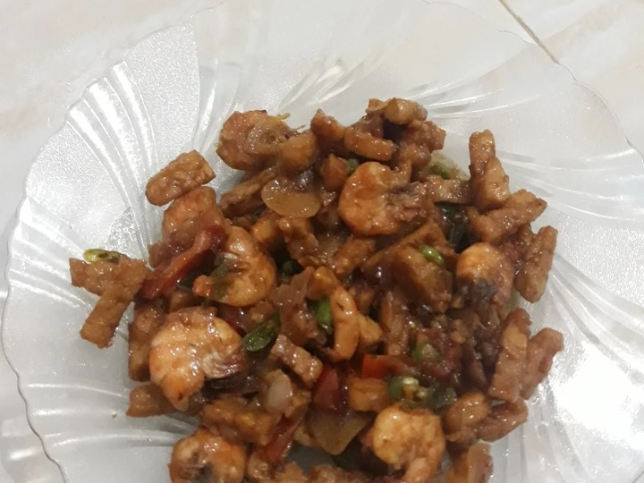 Langkah Gampang Membikin Resep Tumis udang tempe pedas manis yang Lezat Sekali Anti Ribet, Uenak Banget
