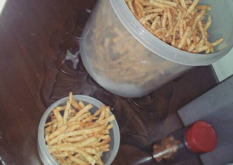 Stik bawang wortel putih telur