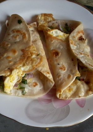 A picture of Egg rolls.