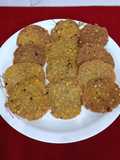 Thattai Rice Flour Crispy Crackers (Evening snacks in Tamil nadu)