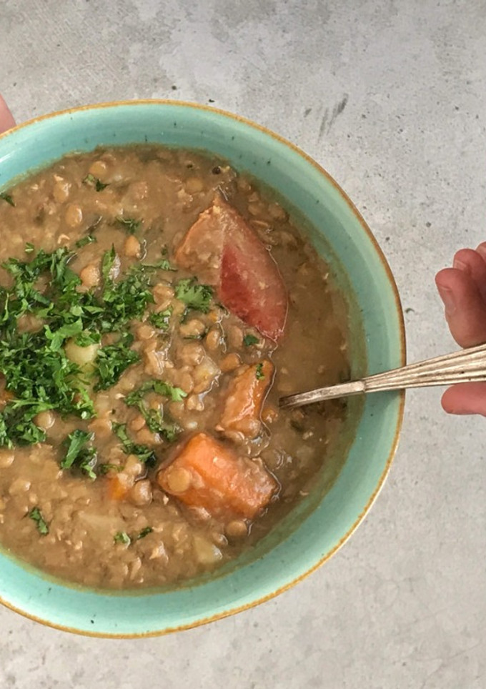 Una foto de Lentejas con chorizo fáciles y deliciosas