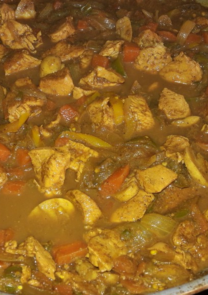 A picture of Chinese Pork and chicken curry my style.