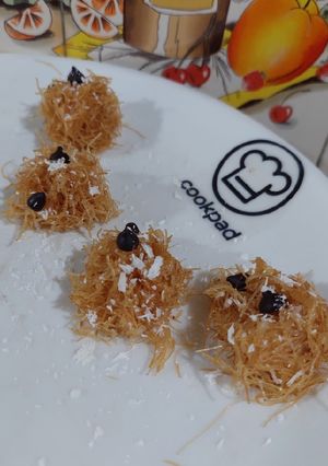A picture of One bite vermicelli.