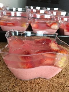 Foto resep Pudding Strawberry Lapis