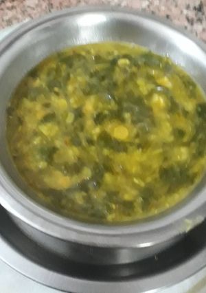 A picture of Moong dhuli dal with Palak.