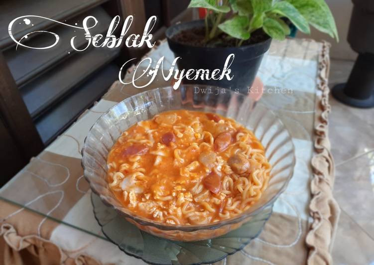 Seblak Nyemek Topping Bakso Sosis ๐ (GA3_Week 13)