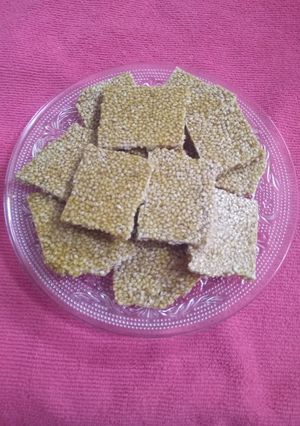 A picture of Till chikki.