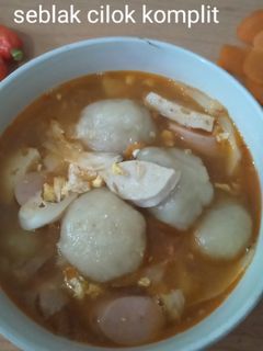 Foto resep Seblak cilok komplit