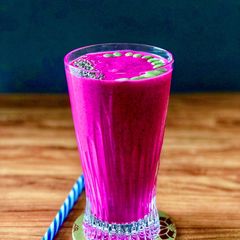 Sugar free dragon fruit banana smoothie A picture of Sugar free dragon fruit banana smoothie.