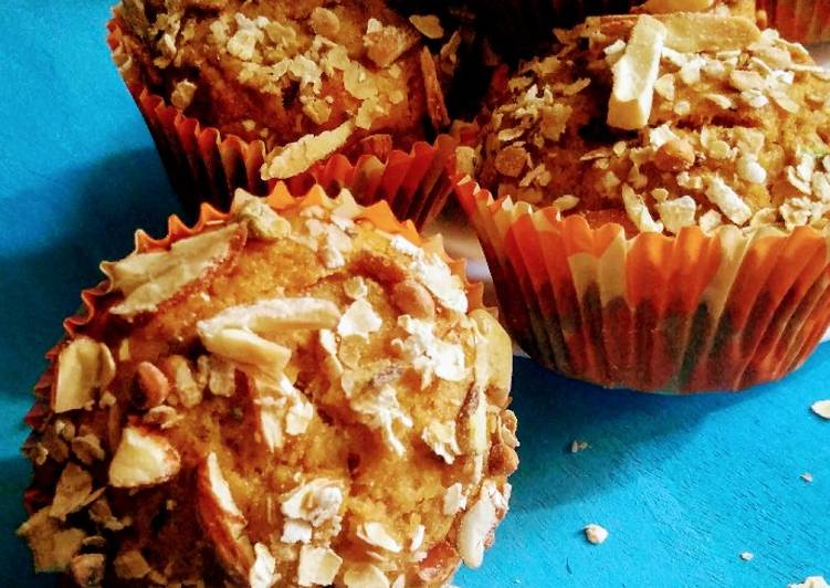 Banana breakfast muffins