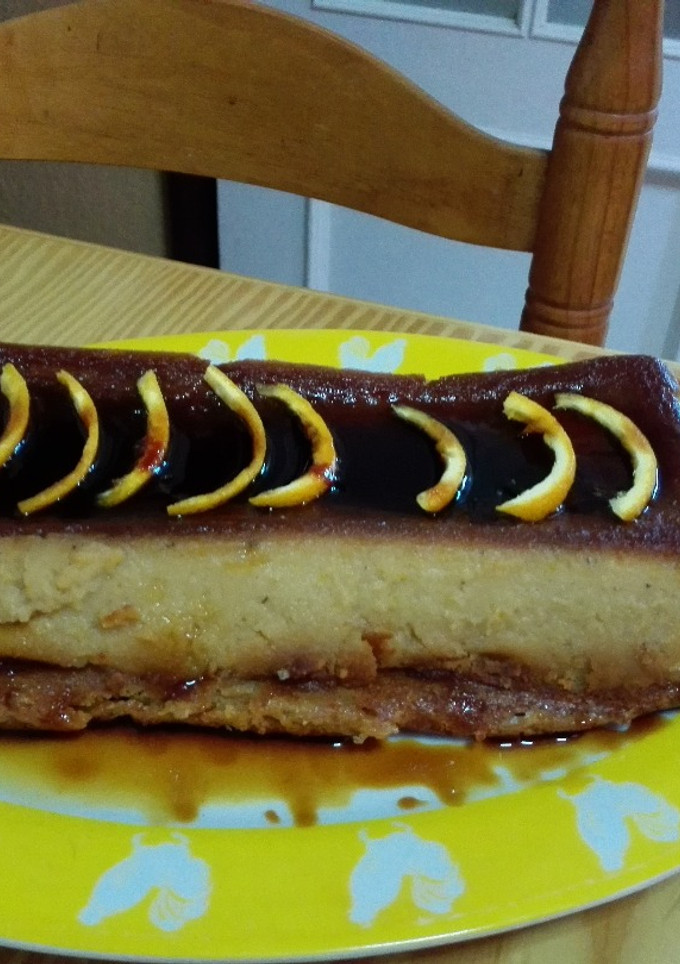 Una foto de Budín de pan y naranja!!