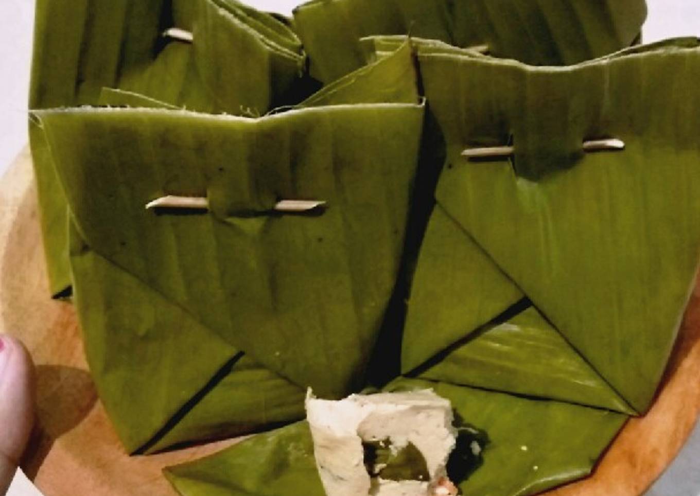 Botok Tahu Kemangi