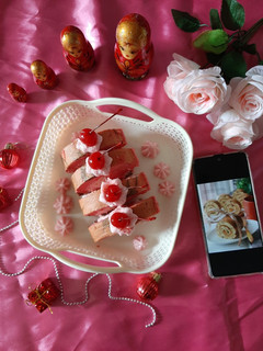 Foto resep Marble Chiffon Roll Cake Strawberry ala Tintin Rayner