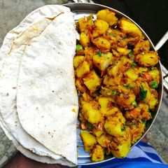 A picture of Aloo Jeera.