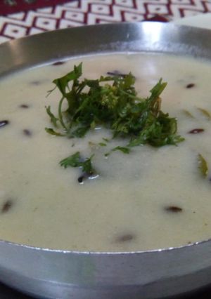 ગુજરાતી કઢી રેસીપી મુખ્ય ફોટો