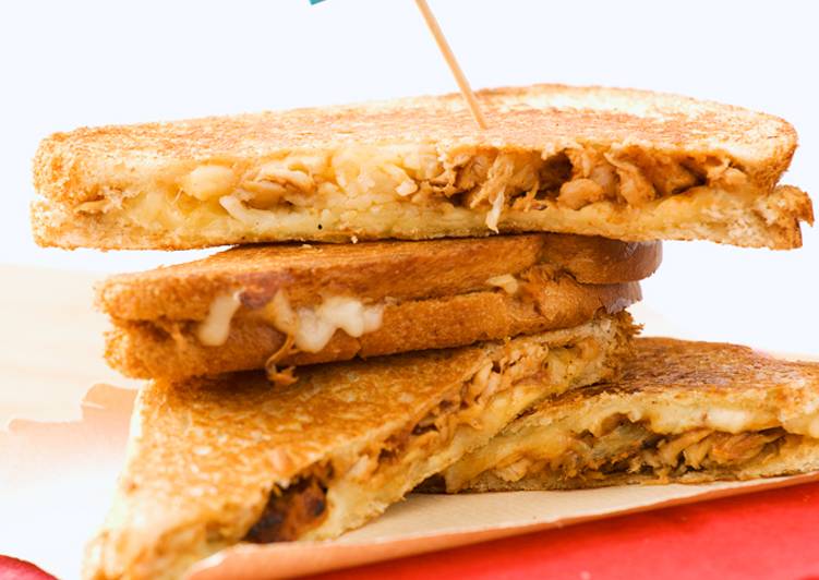 Simple Way to Make Speedy Chicken Grilled Cheese Sandwiches