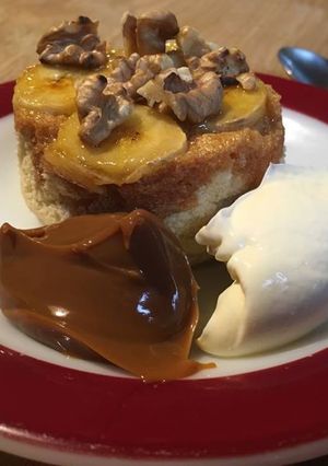 Una foto de Torta invertida de banana