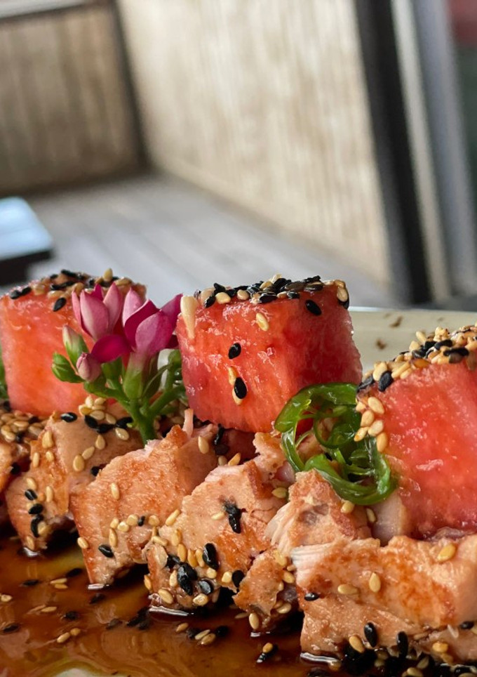 Una foto de Tataki de atún