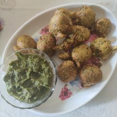 Methi dhaniya besan muthiya A picture of Methi dhaniya besan muthiya.