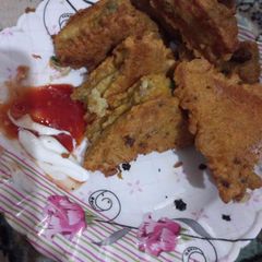 A picture of Sandwich pakoray.