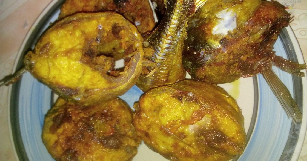 Fried Fish Recipe by Chef Uwani. - Cookpad