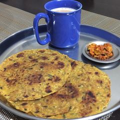 A picture of Dudhi ke theple (Bootle gourd theple).