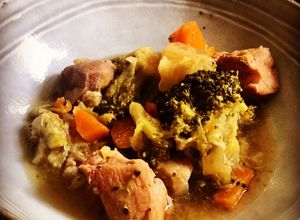 Una foto de Ragout de pavo con menestra de verduras