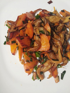 A picture of Oyster mushroom Chinese stir fry.
