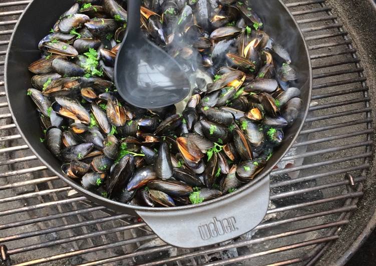 Les Meilleures Recettes de Moule marinière au barbecue